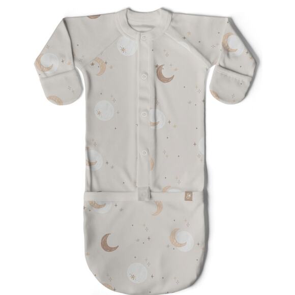 Goumi Kids 24 Hour Convertible sleeper Baby Gown 3-6 months NWT Luna - Picture 1 of 2